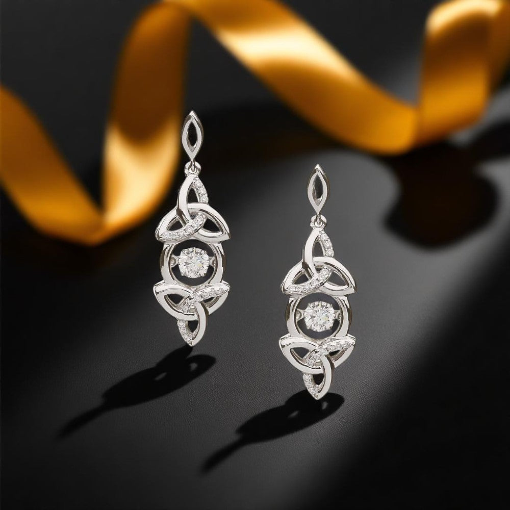 Silver Earring Dancing Stone Trinity