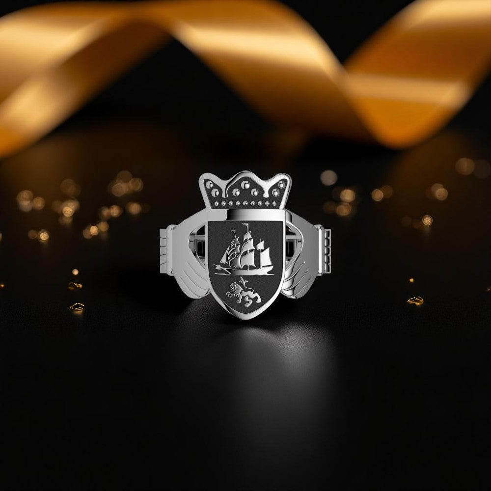 Medium Claddagh Heraldry Ring