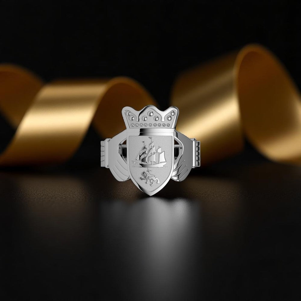 Medium Claddagh Heraldry Ring