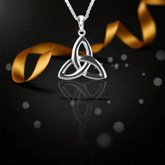 Dearbhla Trinity Pendant