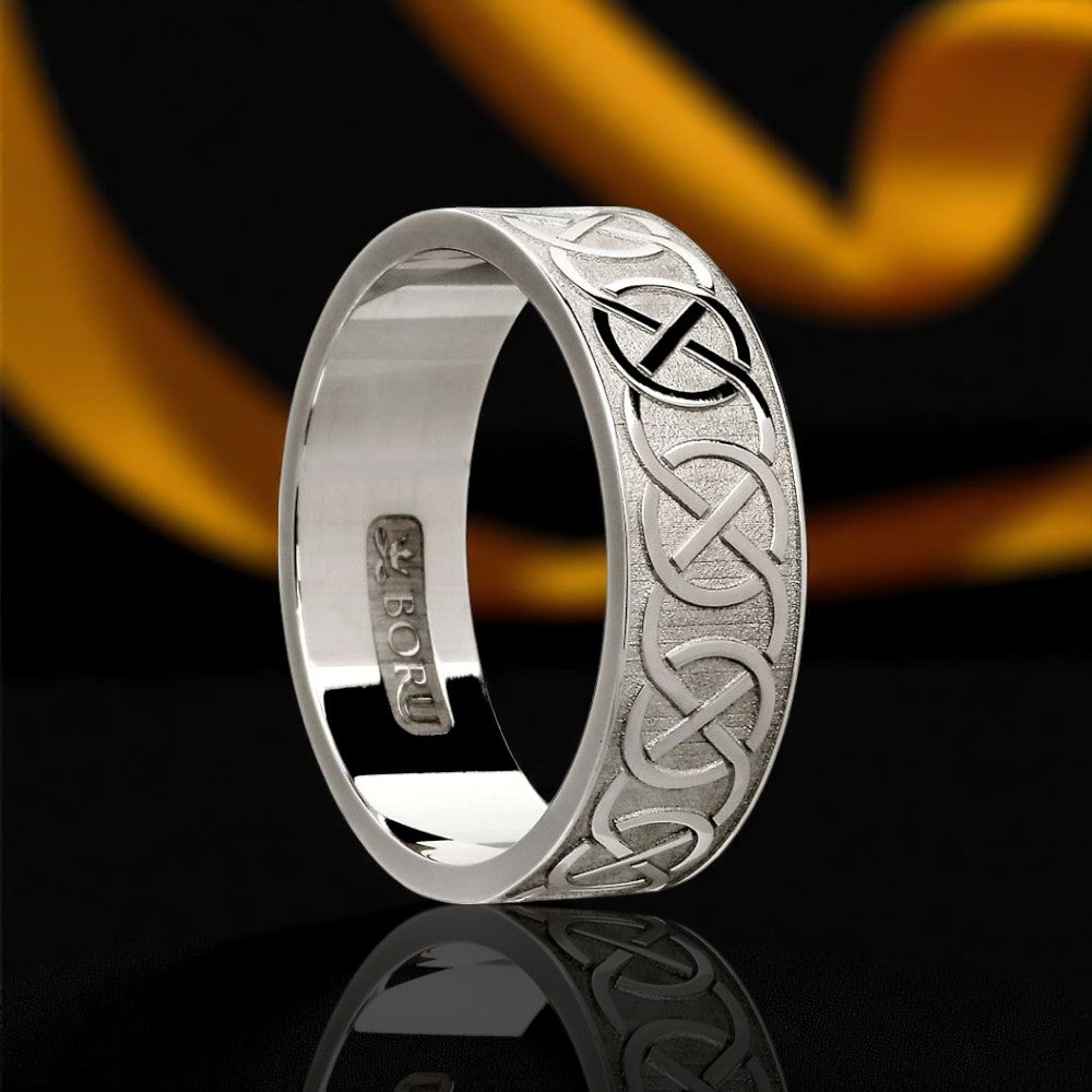 Gents Closed Celtic Knot Ring