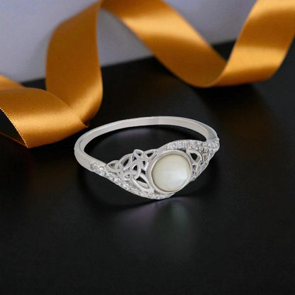 Silver Arian Ring Twisted