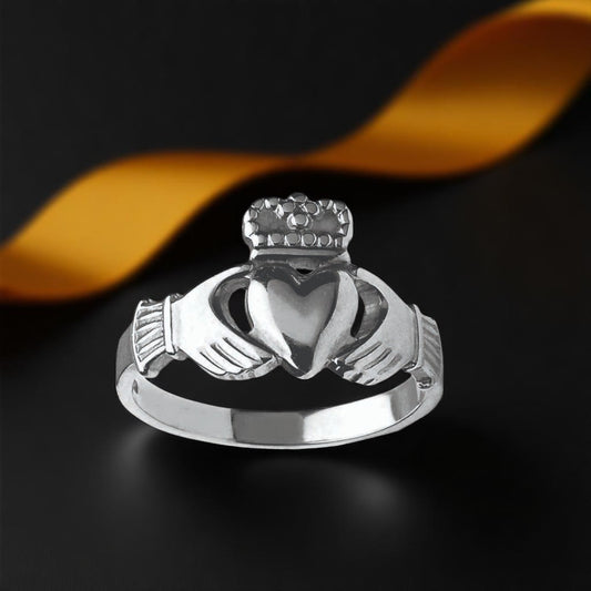Traditional Heavy Claddagh Ring