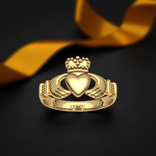 Traditional Large Claddagh Ring
