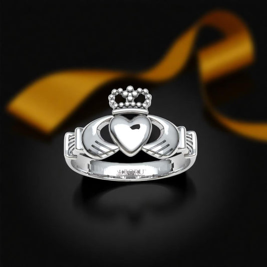 Traditional Large Claddagh Ring