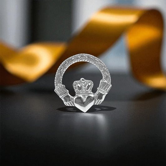 Engraved Claddagh TieTac