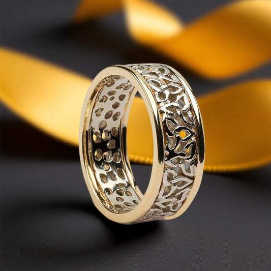 Trinity Knot Filagree Narrow Wedding Ring with Yellow Trims