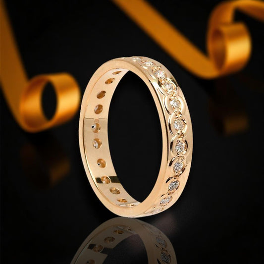 Ladies Diamond Set Continuity Celtic Ring