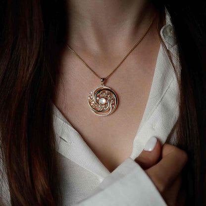 Arian Pendant in 14K Gold Vermeil